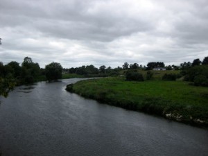 Boyne river passing below Newgrange