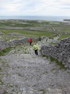 The walk up to Dún Aonghasa