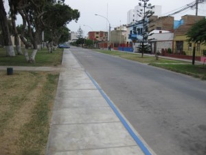 Following the blue line between the museums.