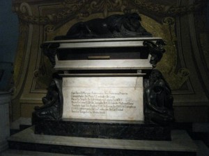 Tomb of Francisco Pizarro - Conquistador who killed the last Inca Emperor